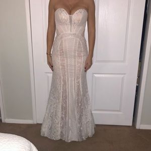 WORN ONCE white lace Clarisse dress